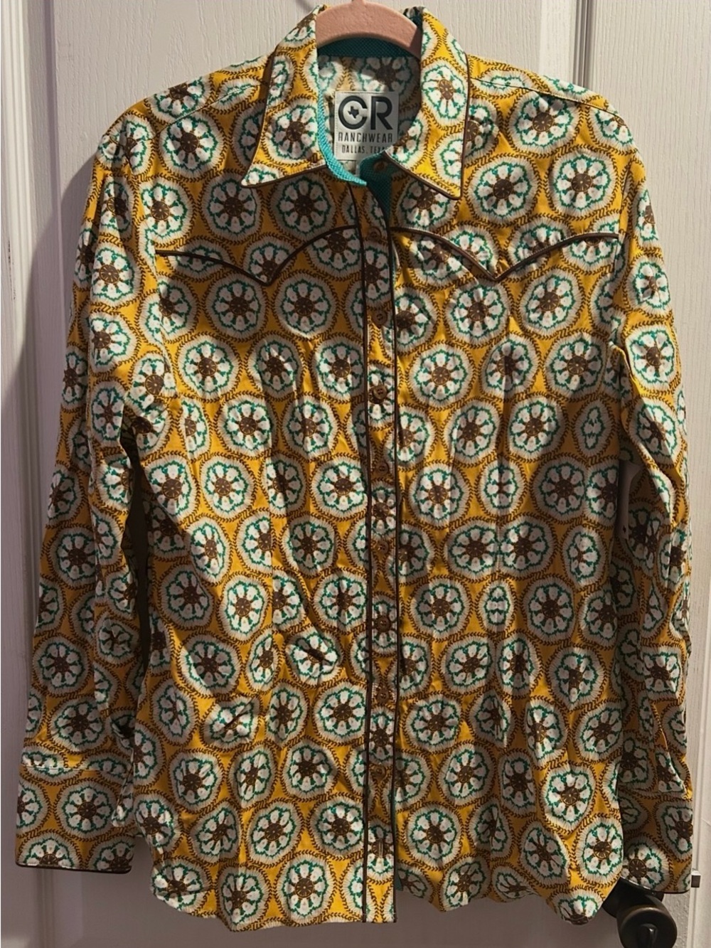 CR Ranchwear Women's Yellow Printed Western Button-Down Shirt